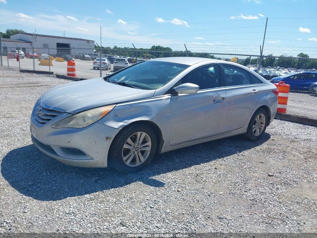 5NPEB4AC7BH066048 2011 HYUNDAI SONATA photo no. 2