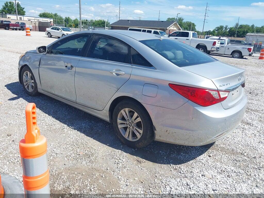 5NPEB4AC7BH066048 2011 HYUNDAI SONATA photo no. 3