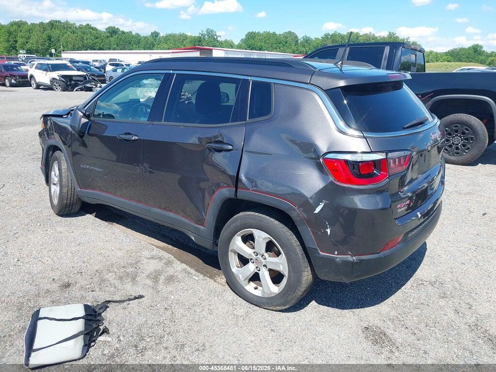 3C4NJDBB9HT627979 2017 JEEP NEW COMPASS photo no. 3