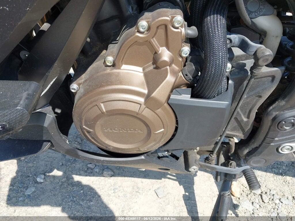 MLHPC621XK5000458 2019 HONDA CBR500 photo no. 9