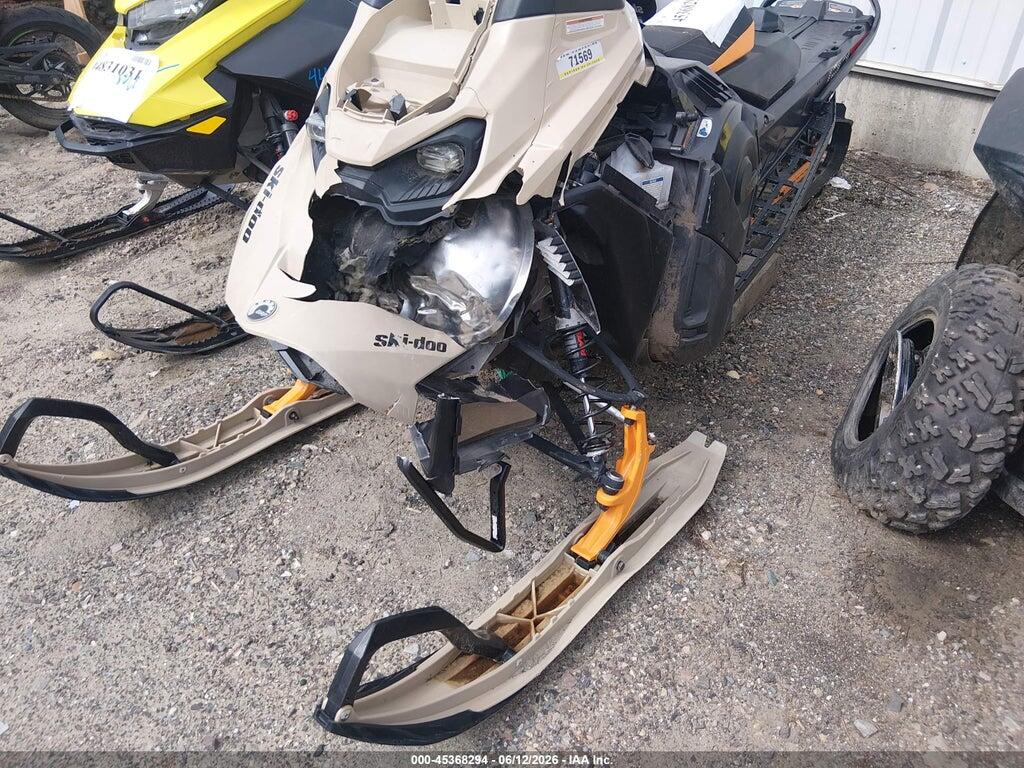 2BPSCGRCXRV000037 2024 SKI-DOO SUMMIT X 850 photo no. 6