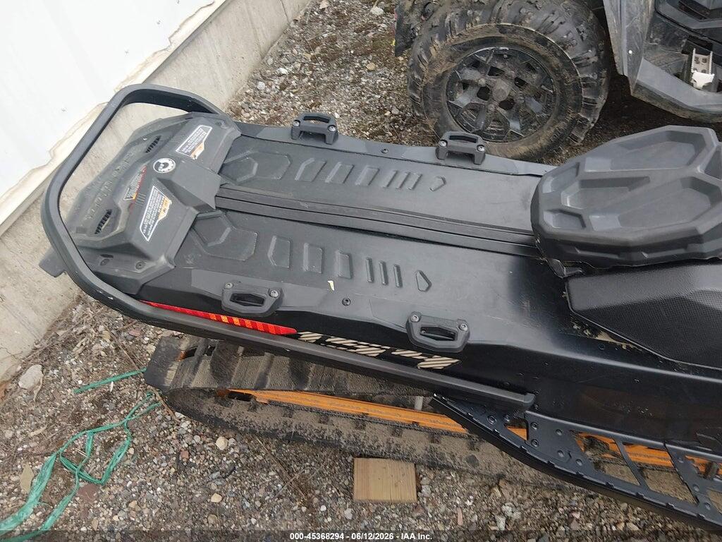 2BPSCGRCXRV000037 2024 SKI-DOO SUMMIT X 850 photo no. 8