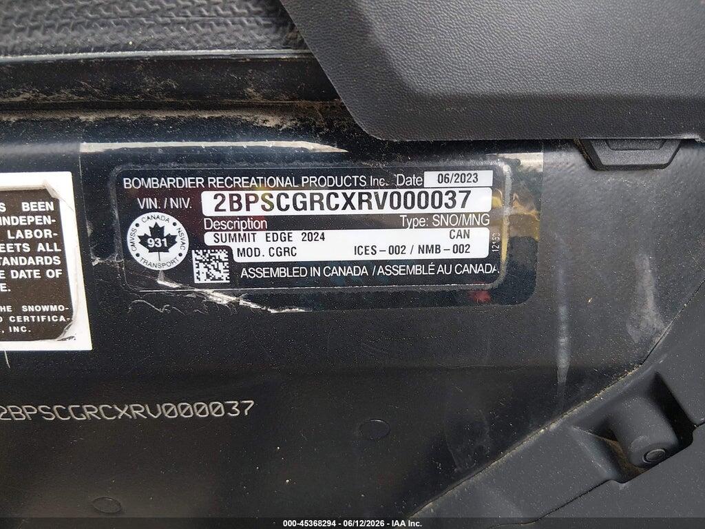 2BPSCGRCXRV000037 2024 SKI-DOO SUMMIT X 850 photo no. 9