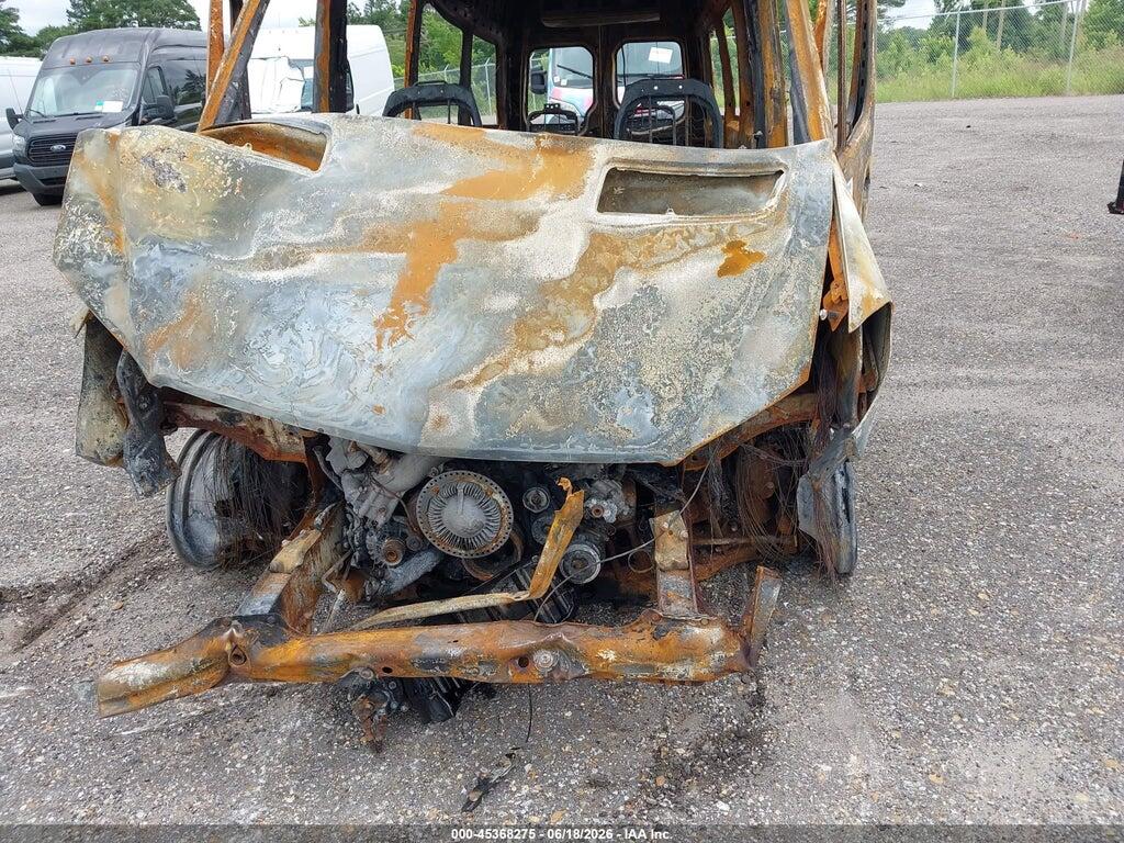 WD3PE8CC2F5959281 2015 MERCEDES-BENZ SPRINTER 2500 photo no. 12