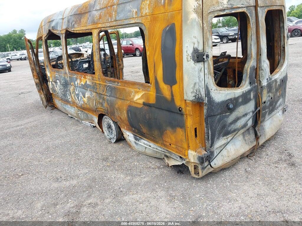 WD3PE8CC2F5959281 2015 MERCEDES-BENZ SPRINTER 2500 photo no. 3