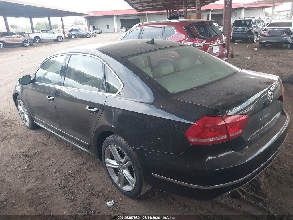 1VWBN7A39CC017343 2012 VOLKSWAGEN PASSAT photo no. 3