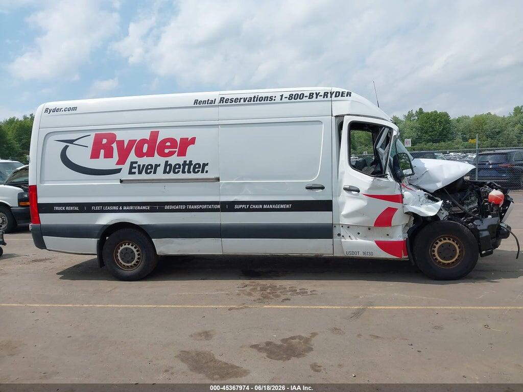 W2W4ECHY3KP199593 2019 FREIGHTLINER SPRINTER 2500 photo no. 12