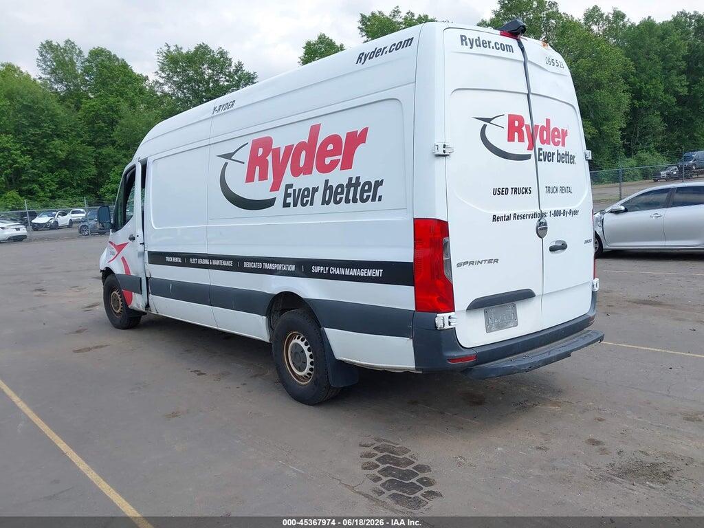 W2W4ECHY3KP199593 2019 FREIGHTLINER SPRINTER 2500 photo no. 3