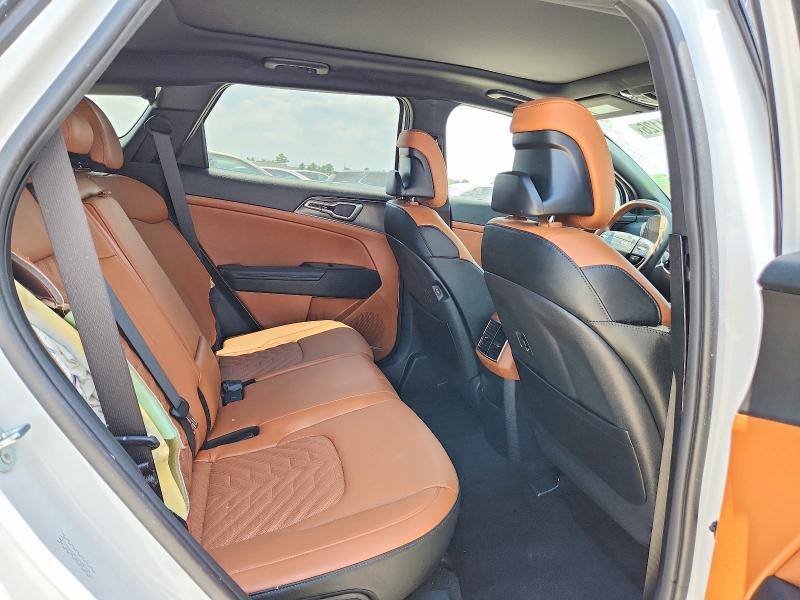 2026 KIA SPORTAGE X LINE — Фото 11 из 13