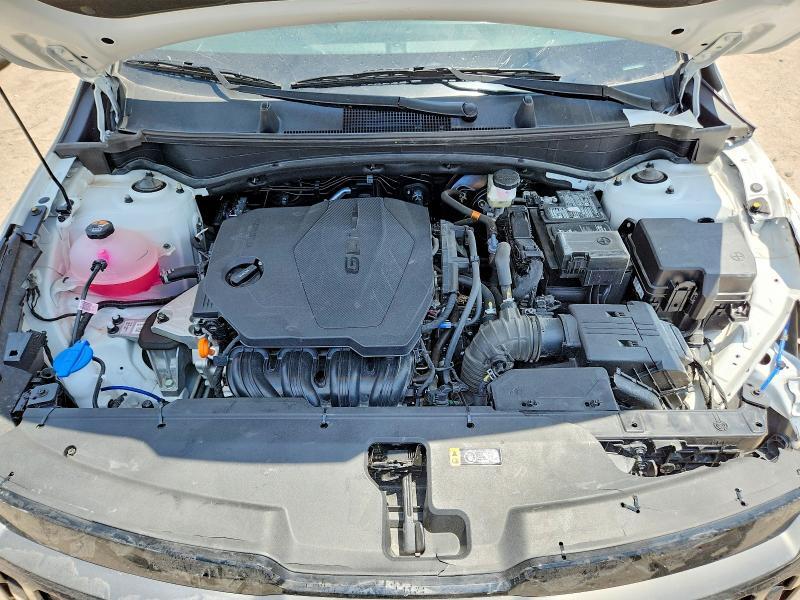 2026 KIA SPORTAGE X LINE — Фото 12 из 13