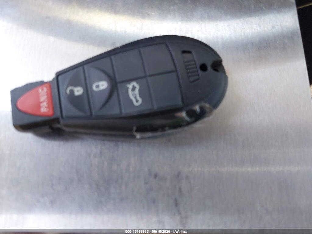 2C3CA5CV9AH209754 2010 CHRYSLER 300 photo no. 11
