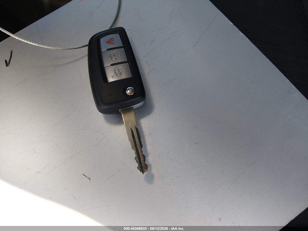 KNMAT2MT8HP581360 2017 NISSAN ROGUE photo no. 11