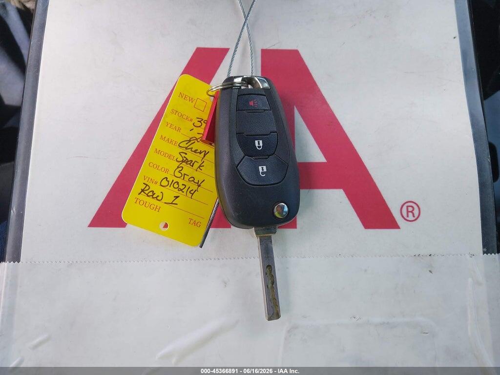 KL8CD6SA0NC010214 2022 CHEVROLET SPARK photo no. 11