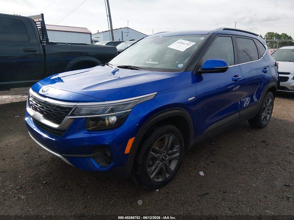 KNDEUCAA7M7043718 2021 KIA SELTOS photo no. 2