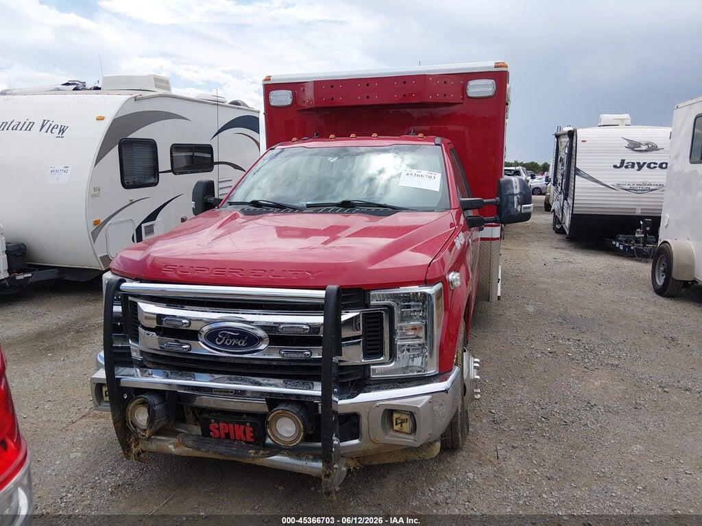 1FDRF3GT2JEB84980 2018 FORD F-350 CHASSIS photo no. 12