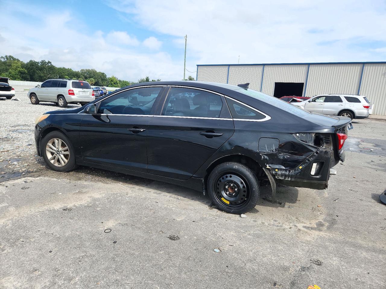 2016 HYUNDAI SONATA SE — Фото 2 из 13