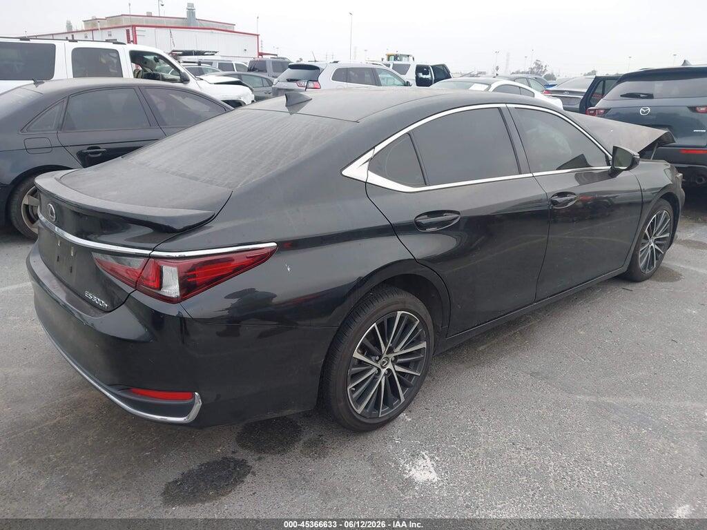 58ADA1C10RU043112 2024 LEXUS ES 300H photo no. 4