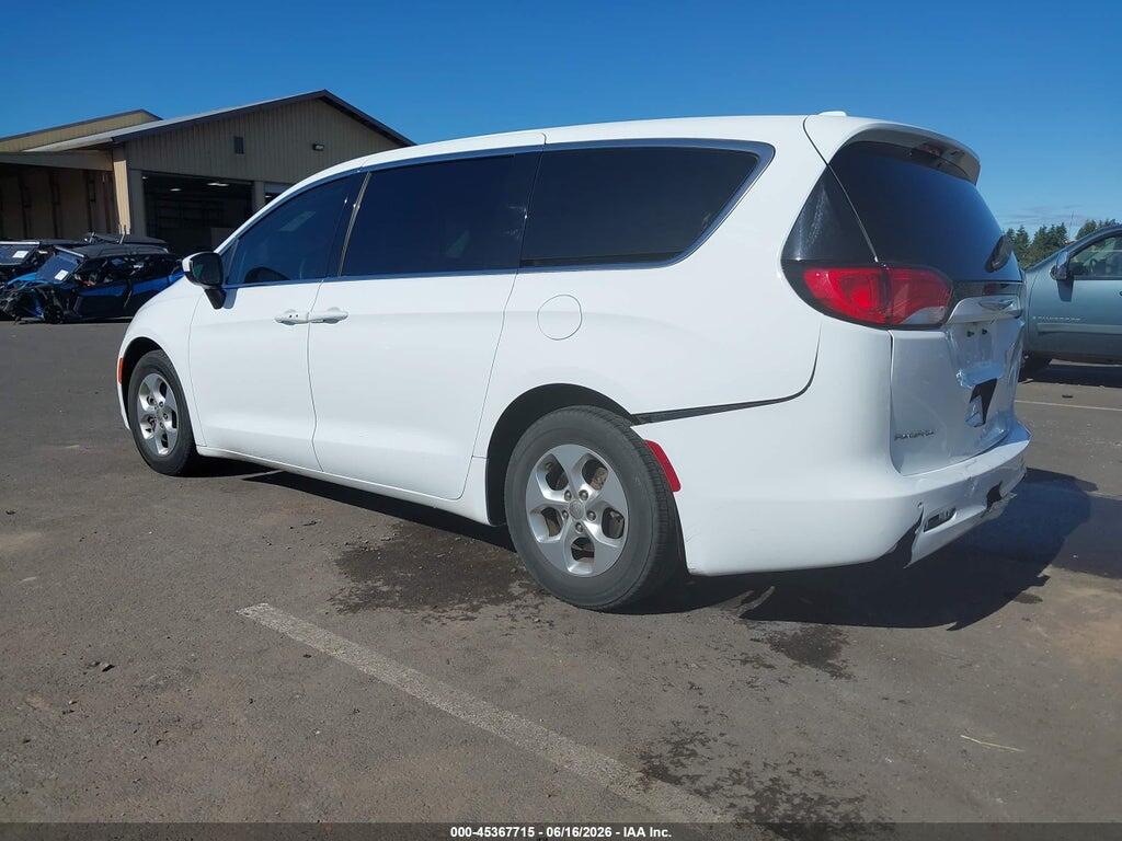 2C4RC1CG8HR788833 2017 CHRYSLER PACIFICA photo no. 3