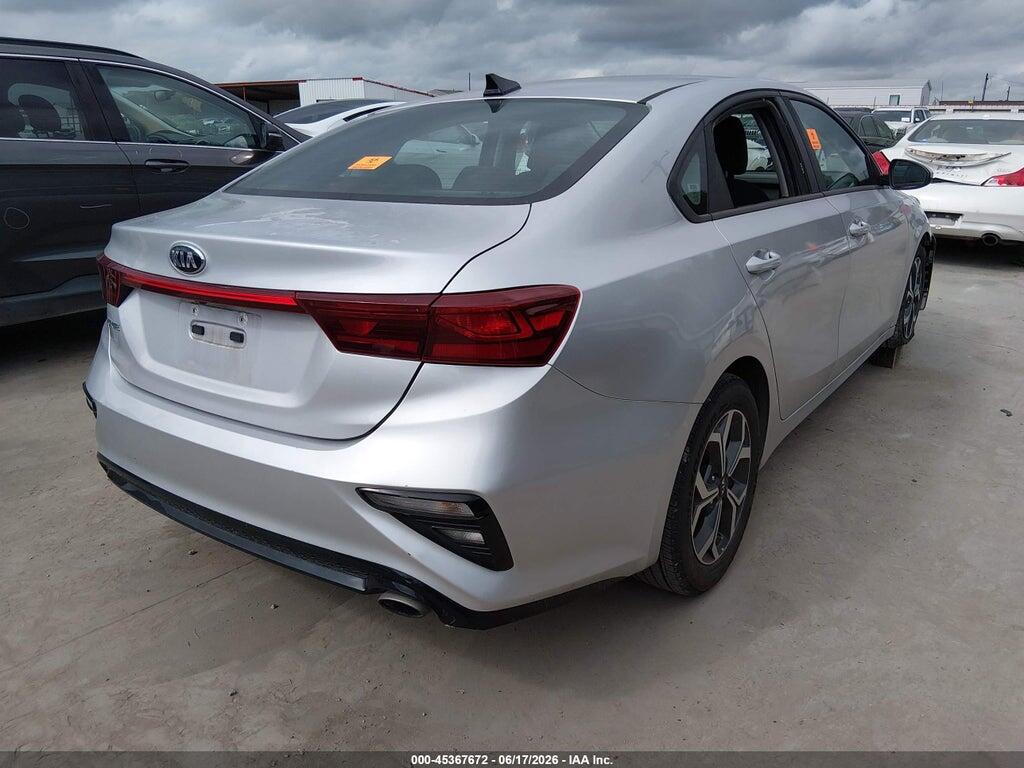 3KPF24AD7LE140927 2020 KIA FORTE photo no. 4