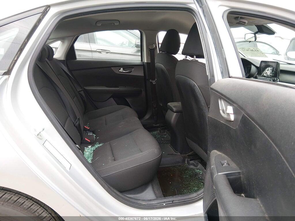 3KPF24AD7LE140927 2020 KIA FORTE photo no. 8