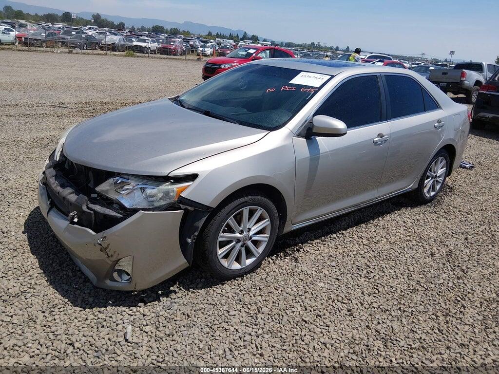 4T4BF1FK5ER425382 2014 TOYOTA CAMRY photo no. 2