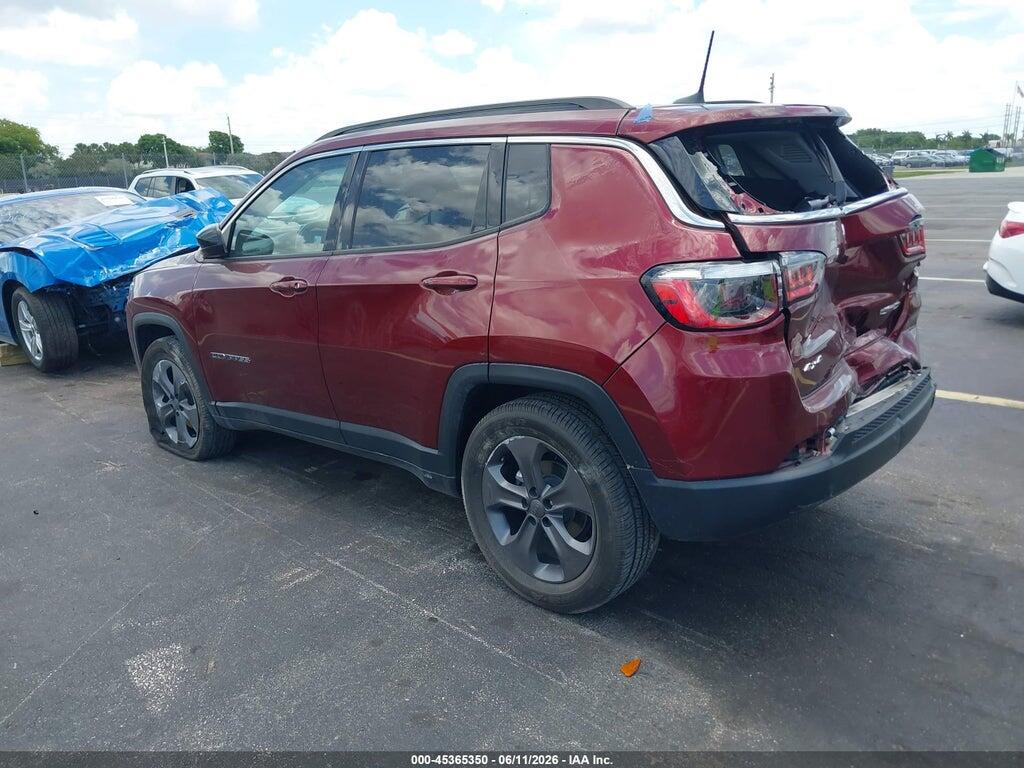 3C4NJDFB0NT126467 2022 JEEP COMPASS photo no. 3
