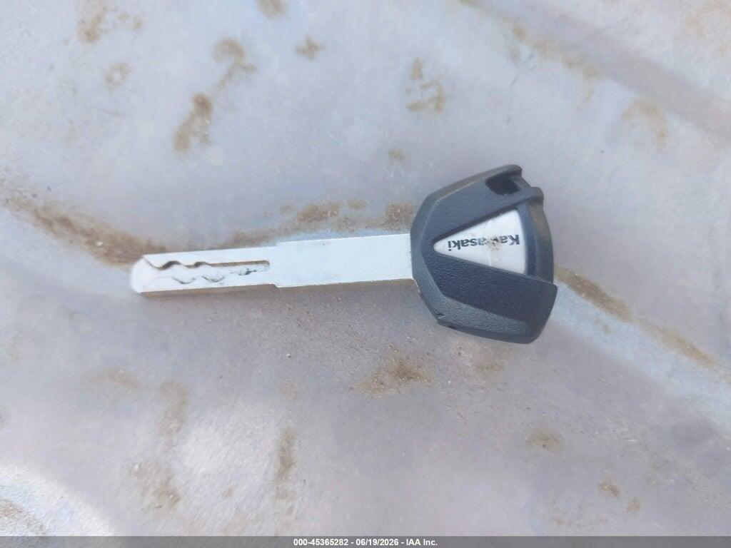 ML5EXGH14TDA80839 2026 KAWASAKI EX500 photo no. 11