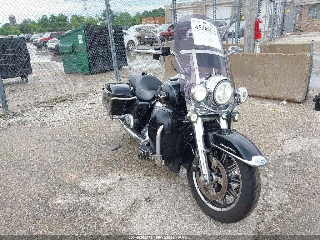 1HD1FBC18HB673653 2017 HARLEY-DAVIDSON FLHR photo no. 1