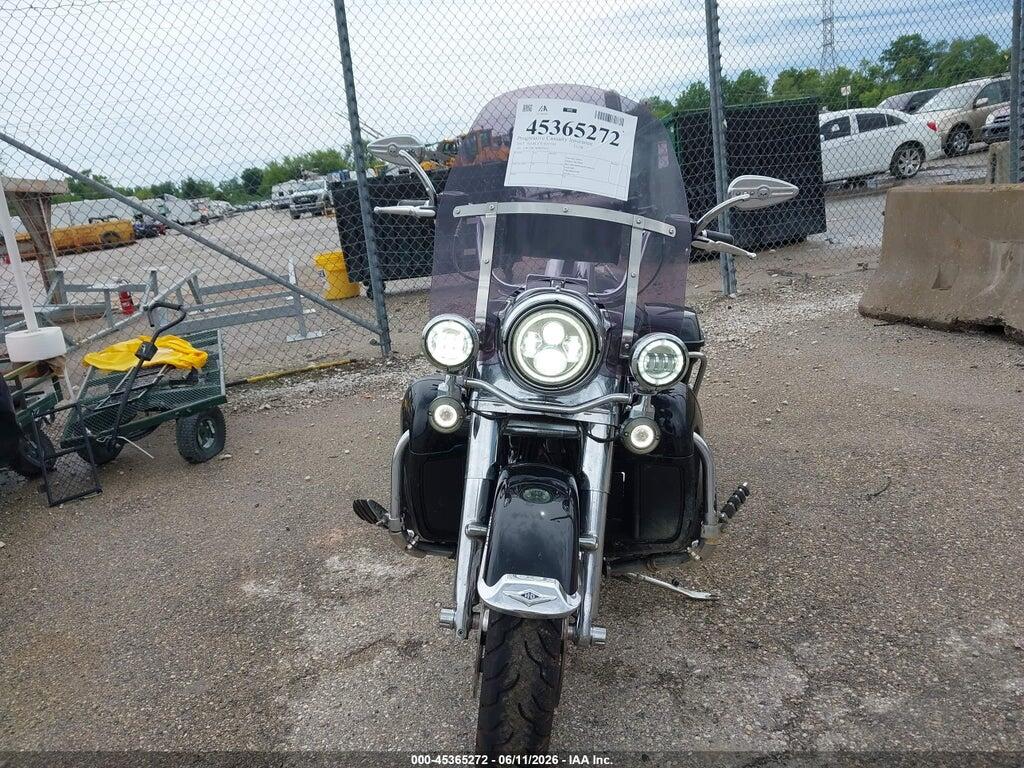 1HD1FBC18HB673653 2017 HARLEY-DAVIDSON FLHR photo no. 5