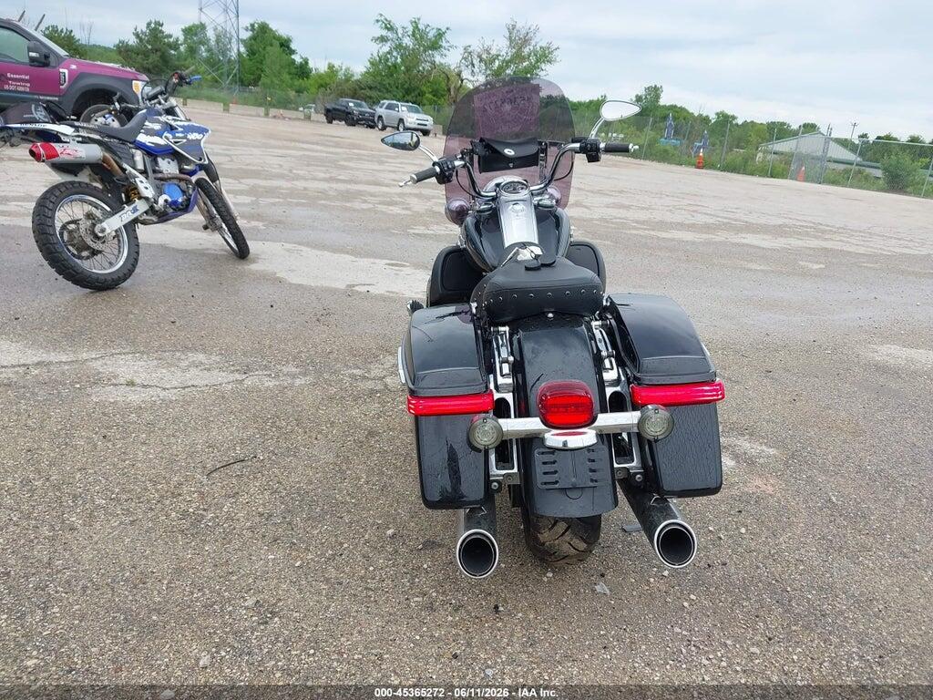1HD1FBC18HB673653 2017 HARLEY-DAVIDSON FLHR photo no. 6