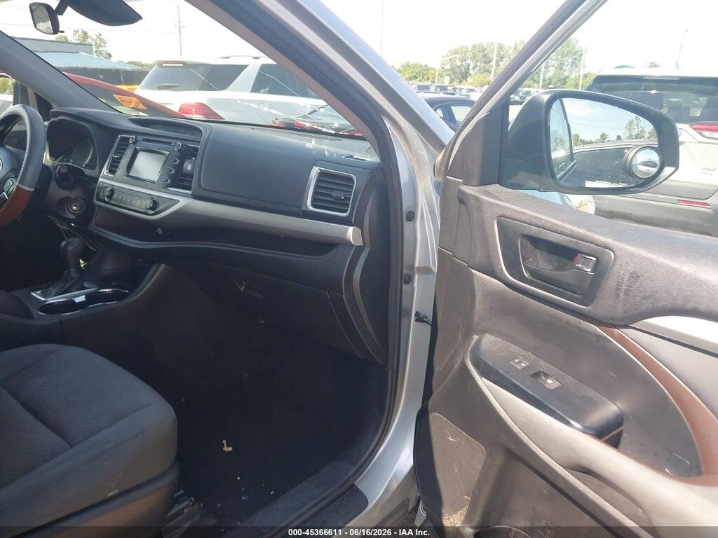 5TDZZRFH4JS238592 2018 TOYOTA HIGHLANDER photo no. 5