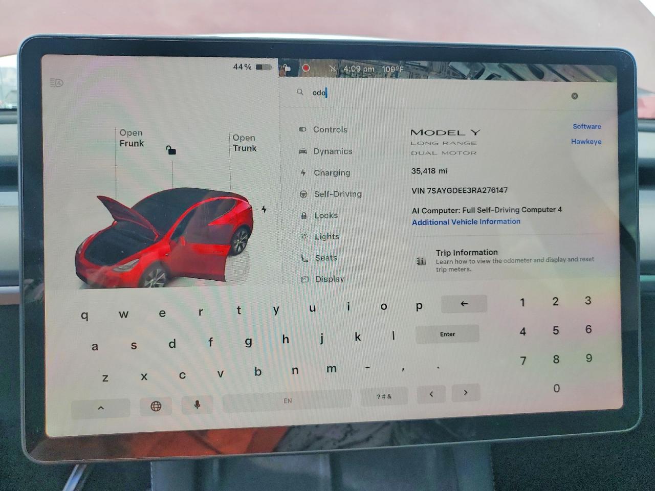 2024 TESLA MODEL Y — Фото 9 из 13