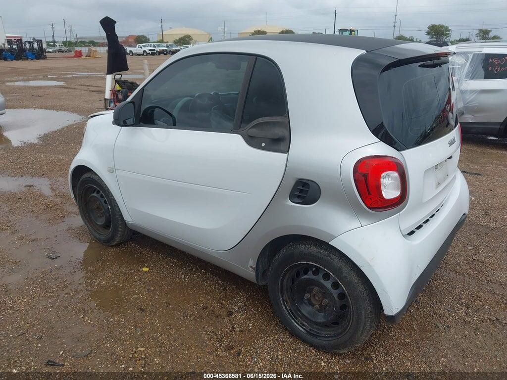 WMEFJ5DA8GK153197 2016 SMART FORTWO photo no. 3