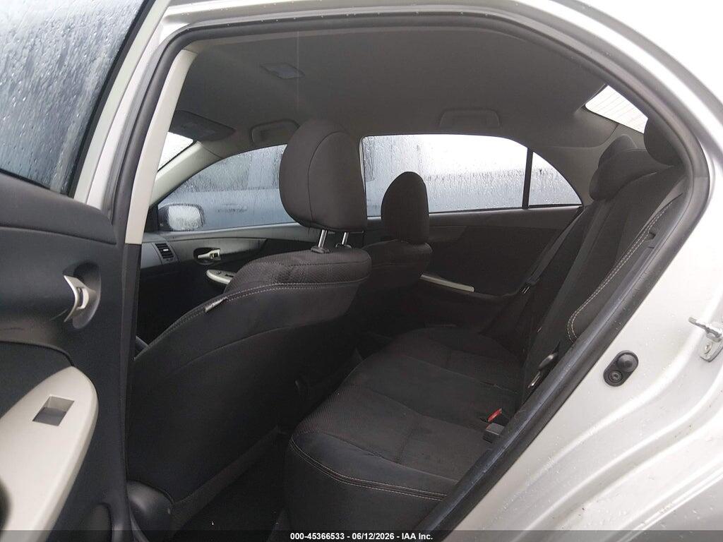 2T1BU4EE8CC807370 2012 TOYOTA COROLLA photo no. 8