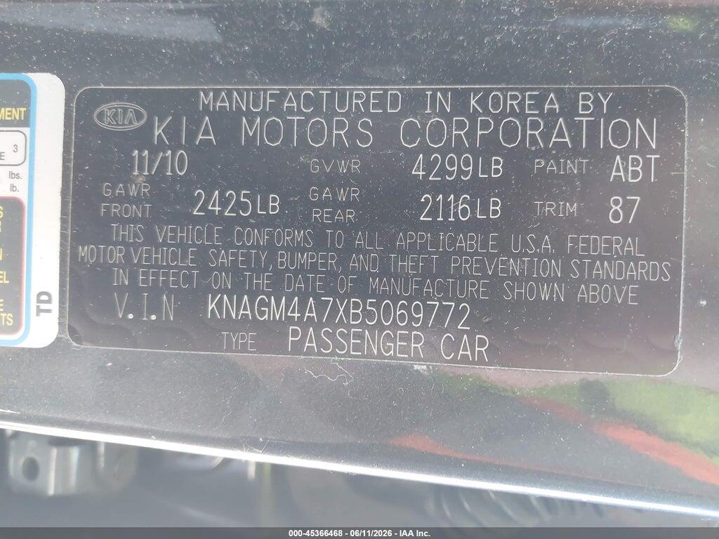 KNAGM4A7XB5069772 2011 KIA OPTIMA photo no. 9