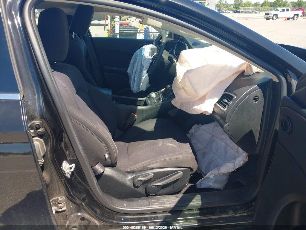 1C3CCCAB3FN571326 2015 CHRYSLER 200 photo no. 5