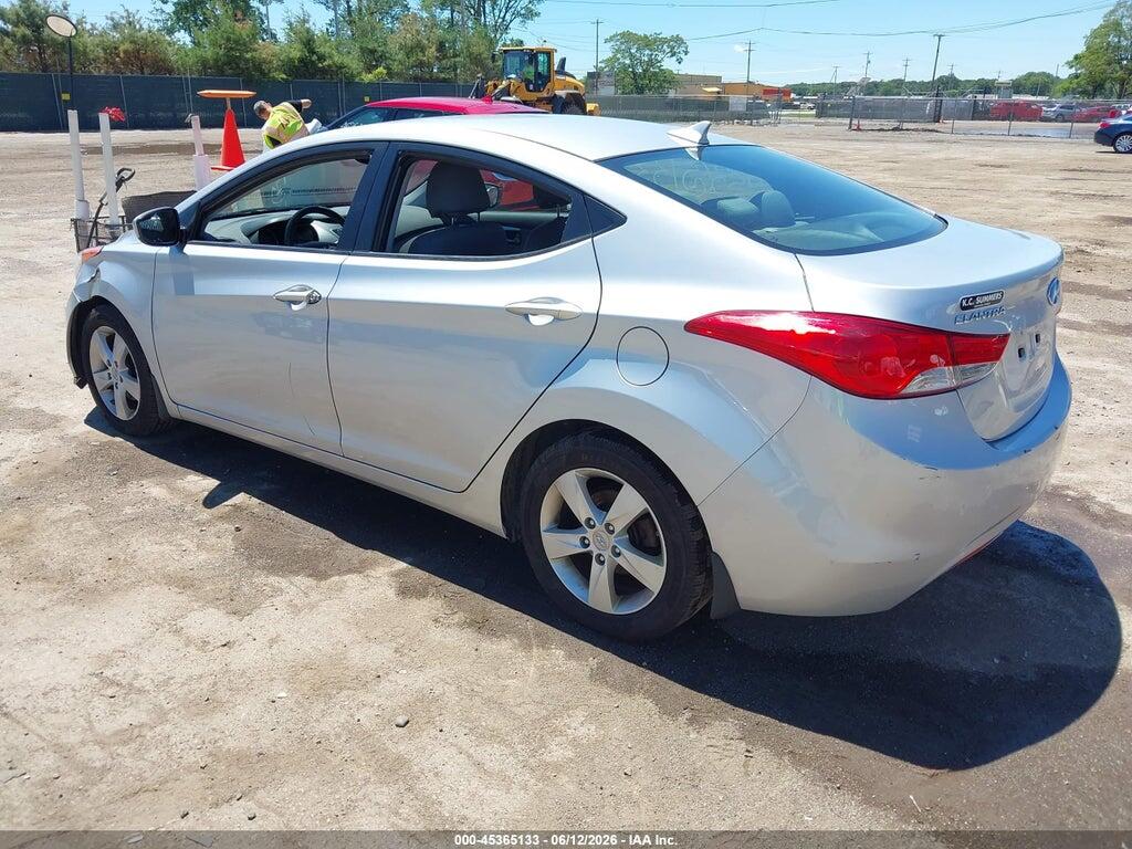 5NPDH4AE8DH278732 2013 HYUNDAI ELANTRA photo no. 3