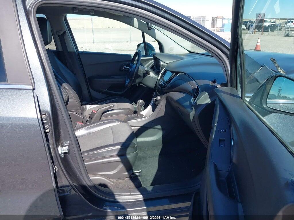 KL7CJLSB1JB616786 2018 CHEVROLET TRAX photo no. 5