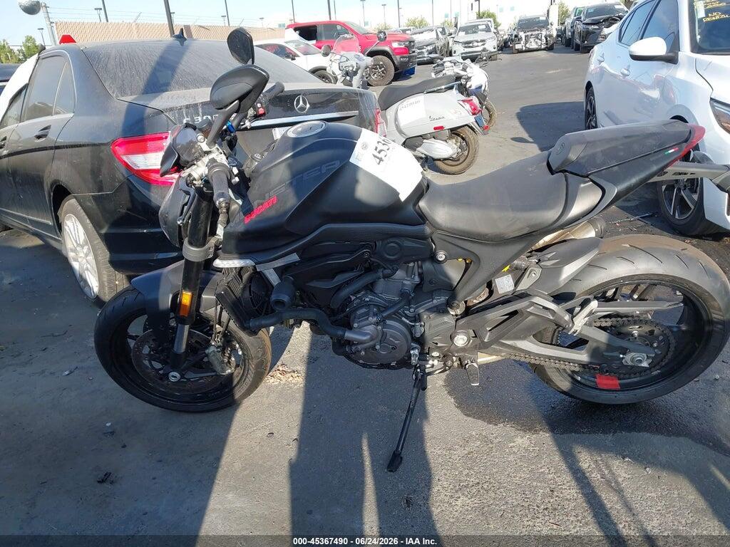 ZDMMAMDTXNB006172 2022 DUCATI MONSTER photo no. 9