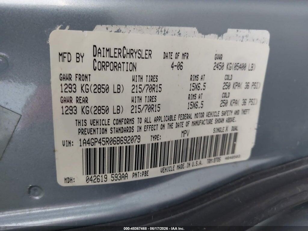 1A4GP45R06B692079 2006 CHRYSLER TOWN & COUNTRY photo no. 9