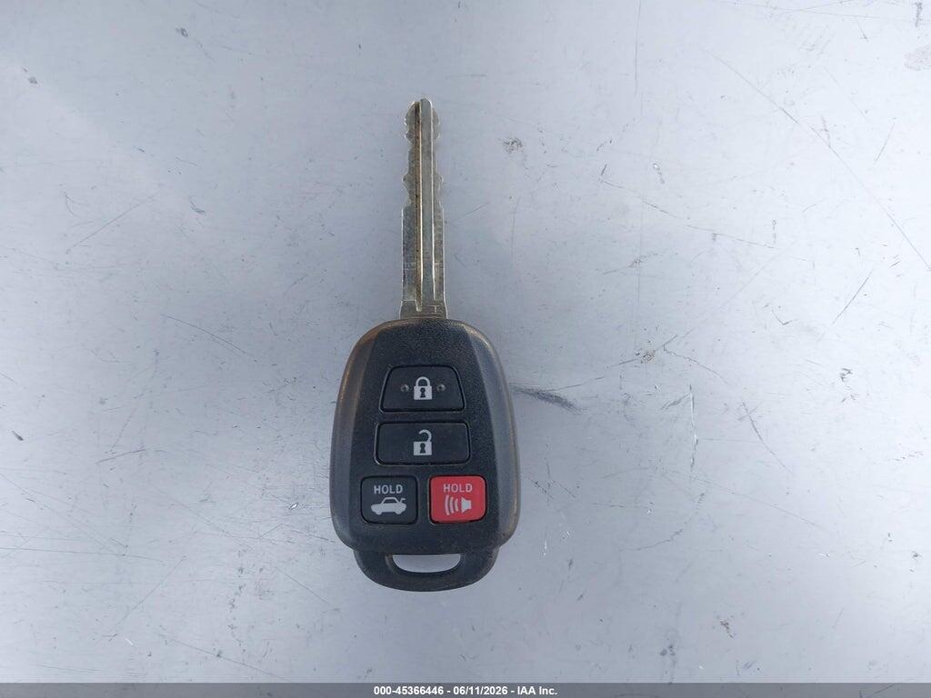 5YFBURHE0KP902433 2019 TOYOTA COROLLA photo no. 11