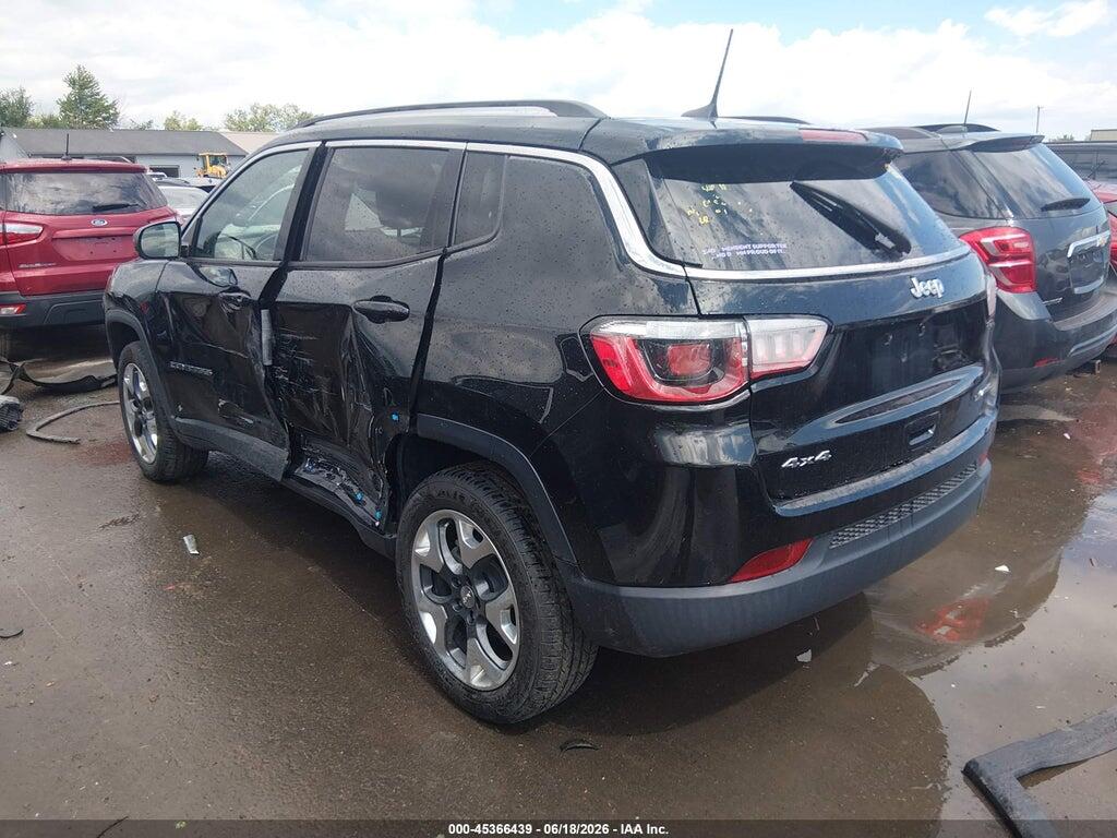 3C4NJDCB3JT470390 2018 JEEP COMPASS photo no. 3