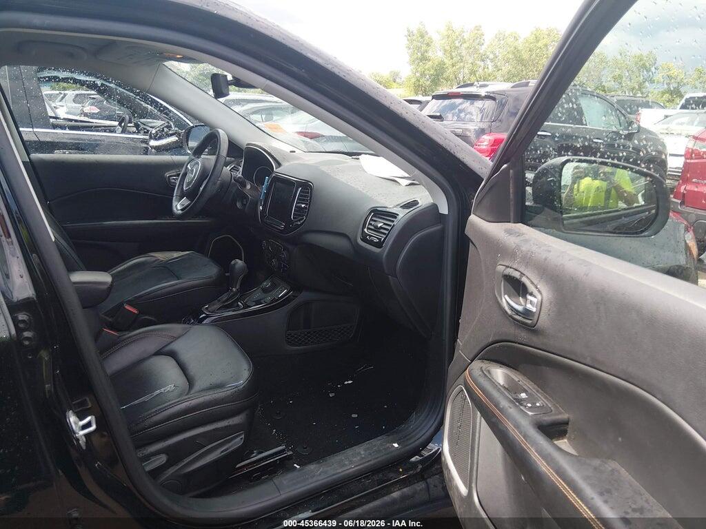3C4NJDCB3JT470390 2018 JEEP COMPASS photo no. 5