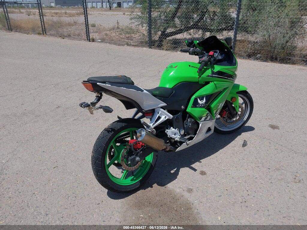 JKAEXMJ13ADA59440 2010 KAWASAKI EX250 photo no. 4