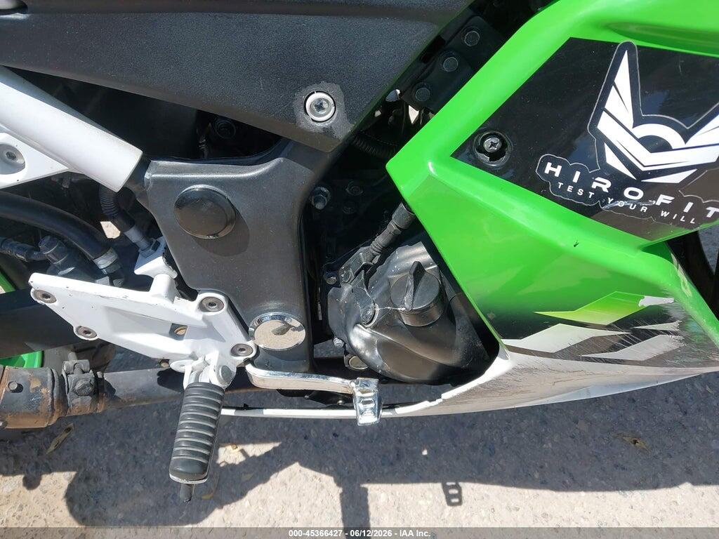 JKAEXMJ13ADA59440 2010 KAWASAKI EX250 photo no. 8