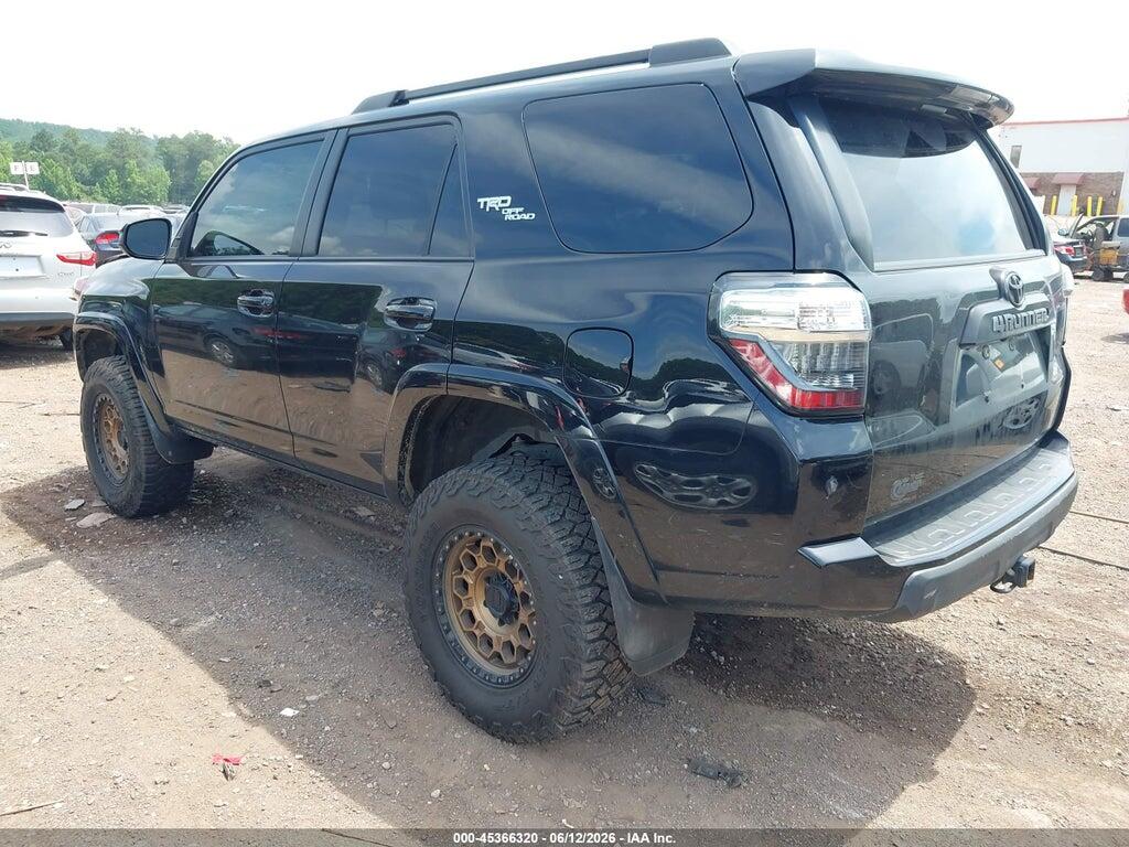 JTEBU5JR2K5665166 2019 TOYOTA 4RUNNER photo no. 3