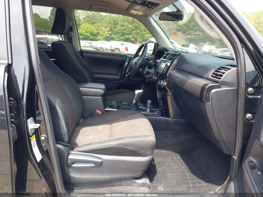 JTEBU5JR2K5665166 2019 TOYOTA 4RUNNER photo no. 5