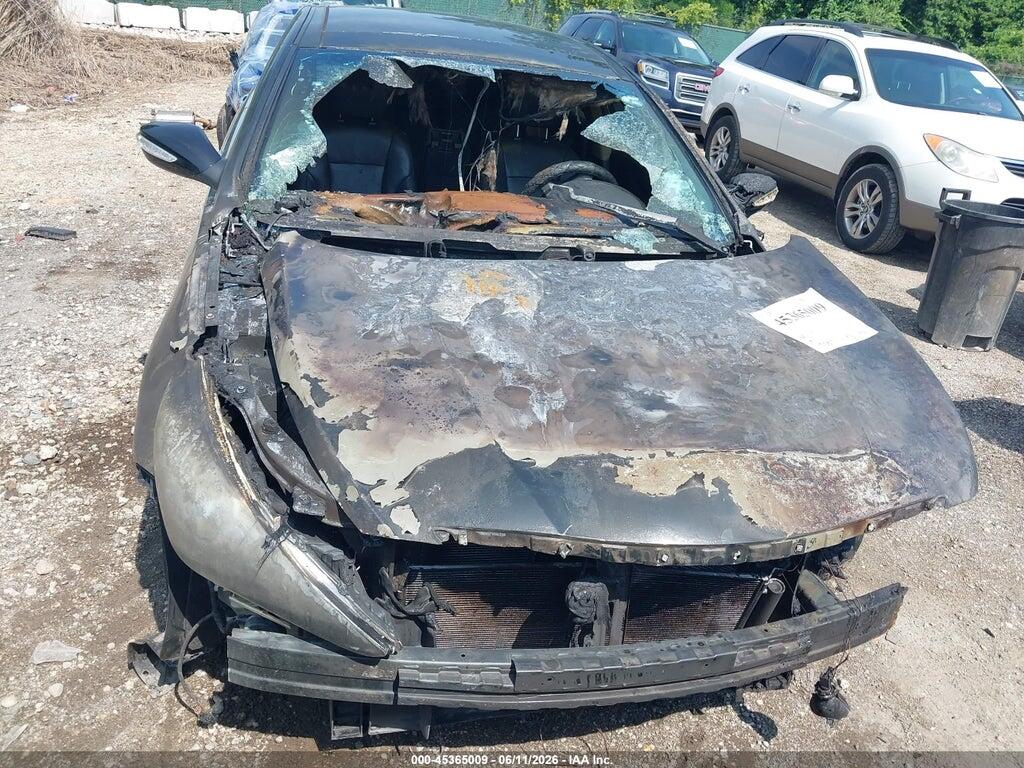 5NPEC4AC2CH471877 2012 HYUNDAI SONATA photo no. 6