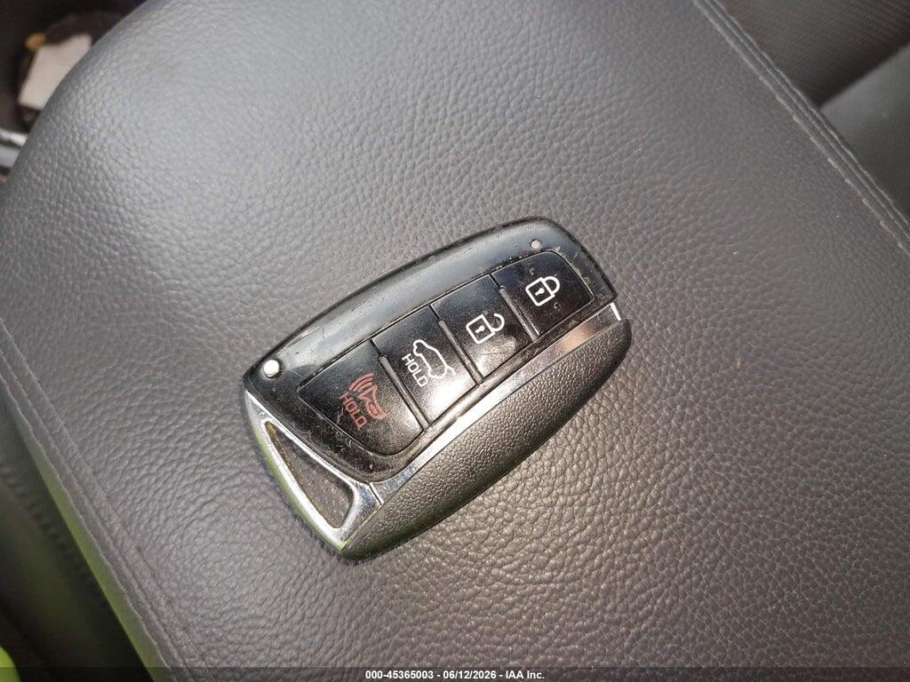 KM8SRDHF1GU164080 2016 HYUNDAI SANTA FE photo no. 11
