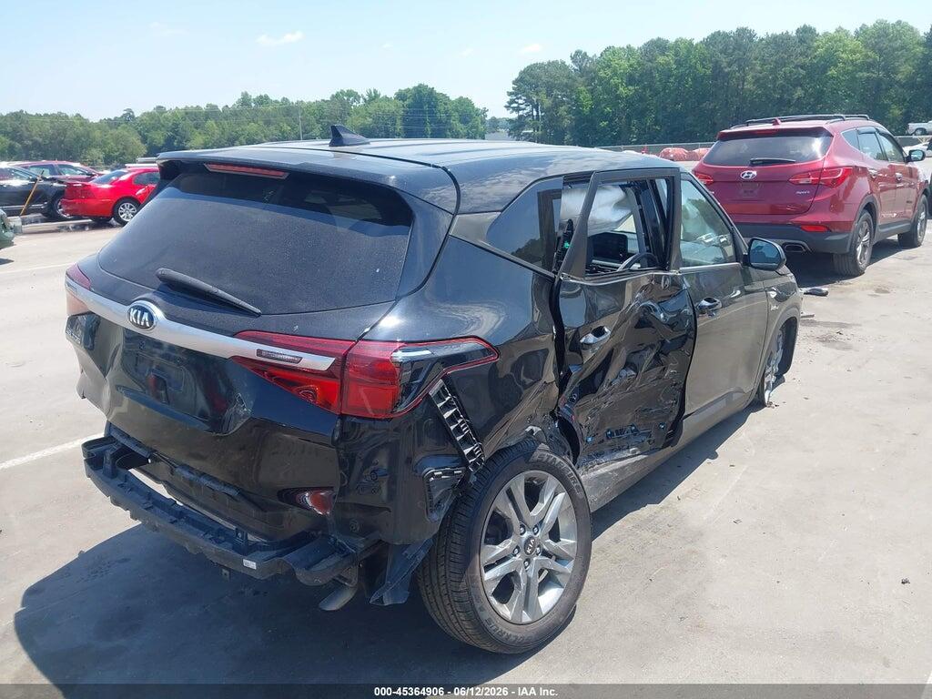 KNDEPCAA2M7113228 2021 KIA SELTOS photo no. 4